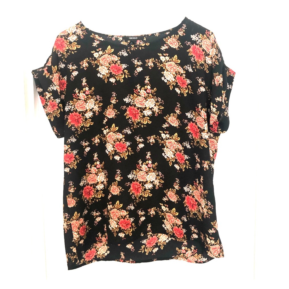 Forever 21 Floral Cuffed Top!